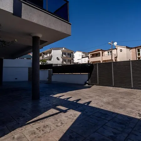 Ribalto Villa Trogir